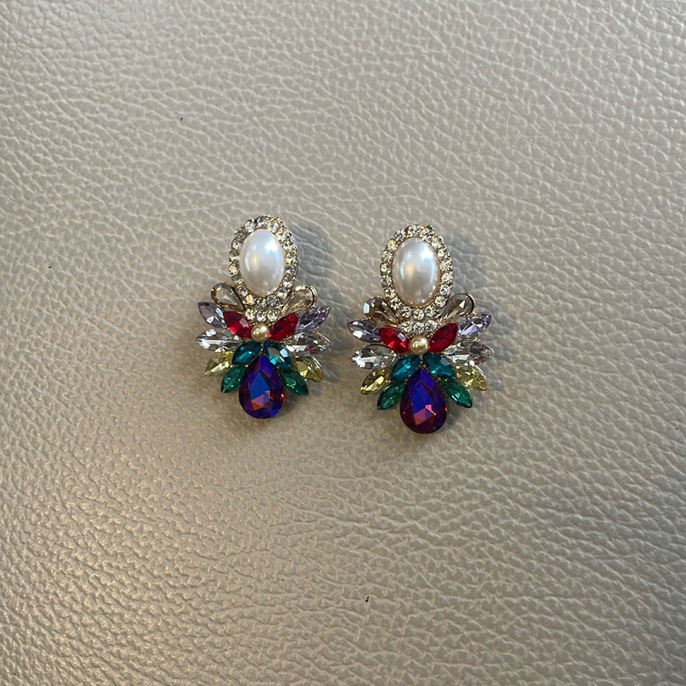 Multicoloured with pearls drop earrings